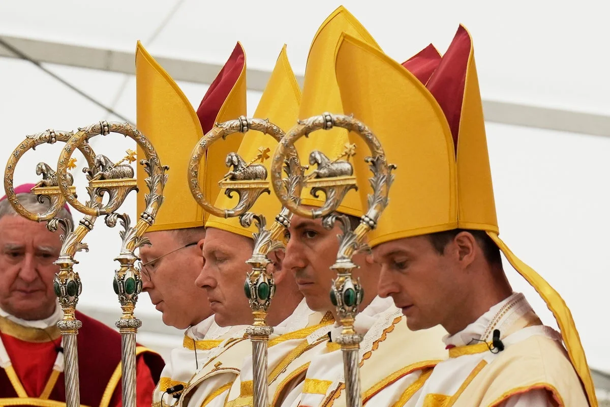 Priest from excommunicated Catholic sect says future pope will ‘open the door’ to return
