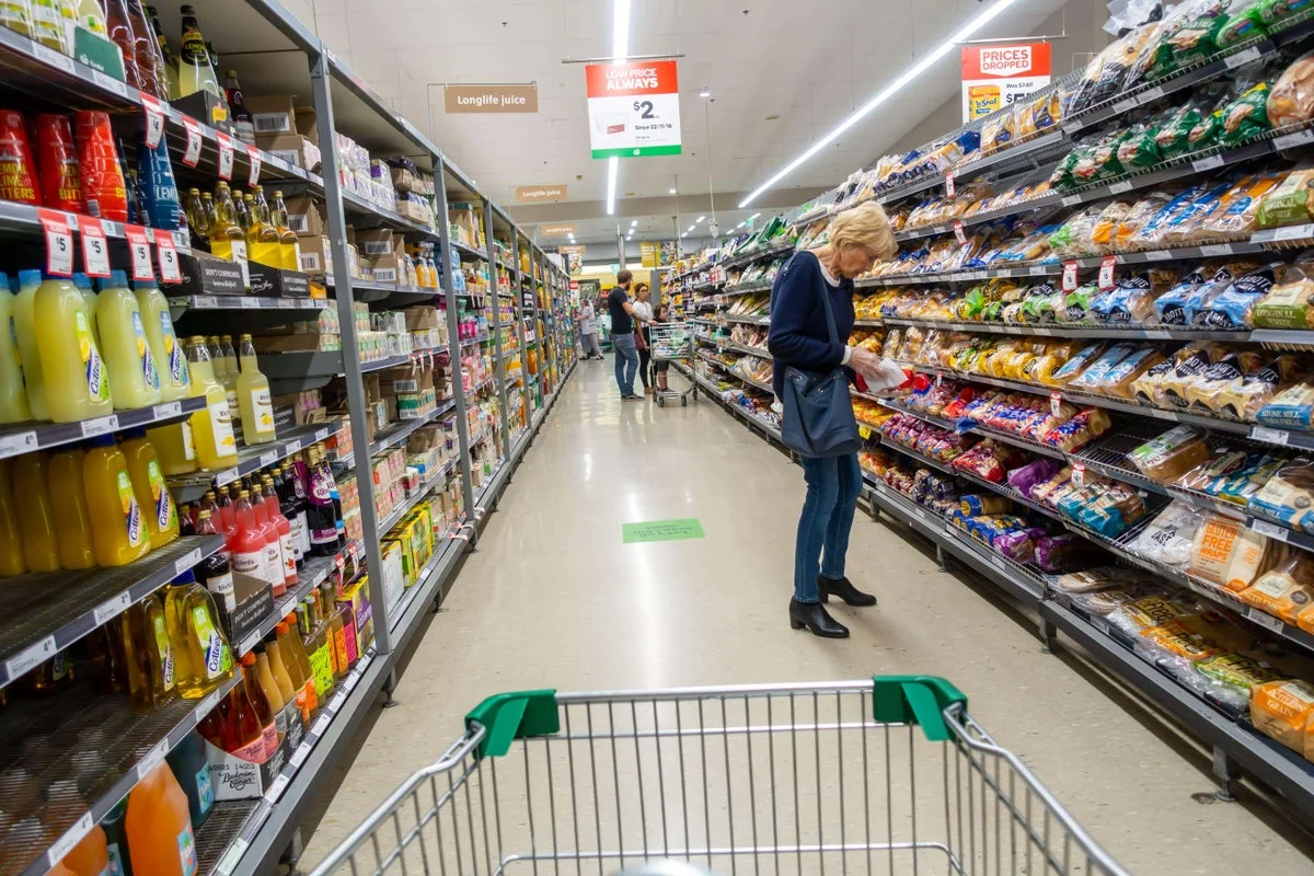 Grocery Price Inflation Declines Amid Concerns Over Rising Costs from Iran Conflict
