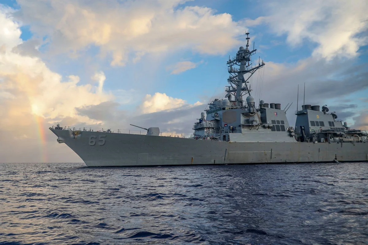 US Navy destroyer with 300 sailors aboard broke down for four days in the Pacific