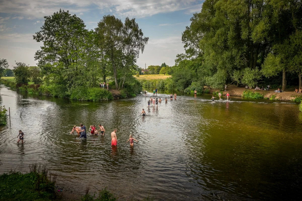UK Faces Prolonged Heatwave as Met Office Releases Latest Forecast