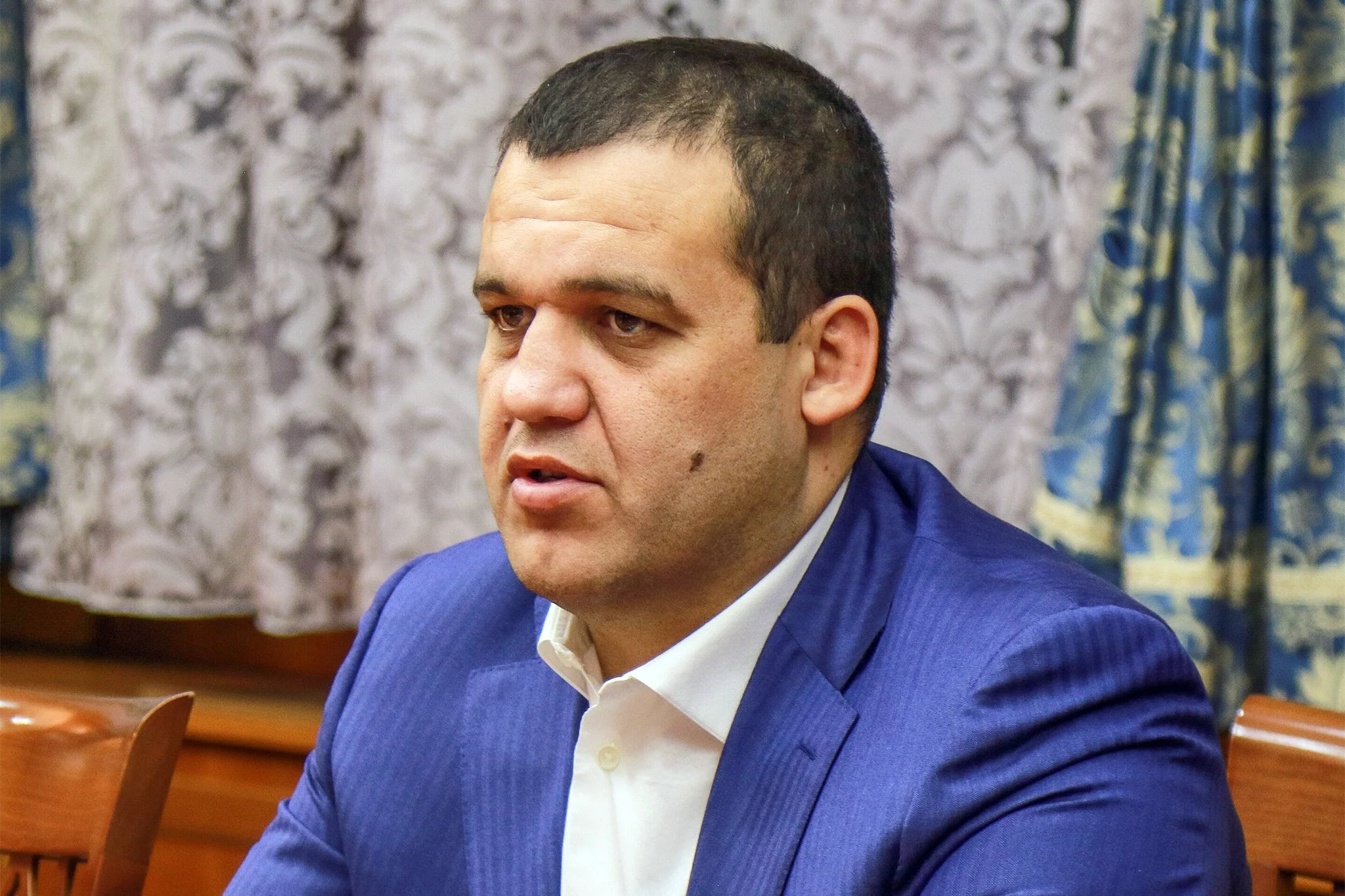 Russian oligarch Umar Kremlev served prior convictions for extortion and battery before rising through Russian sports circles with backing from security officials