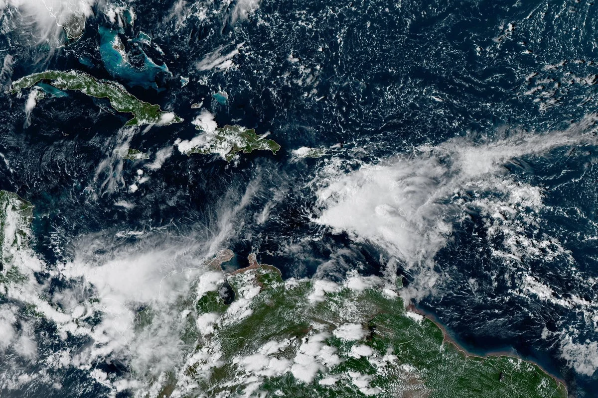 Heavy rains pummel St. Vincent and the Grenadines, forcing school closures