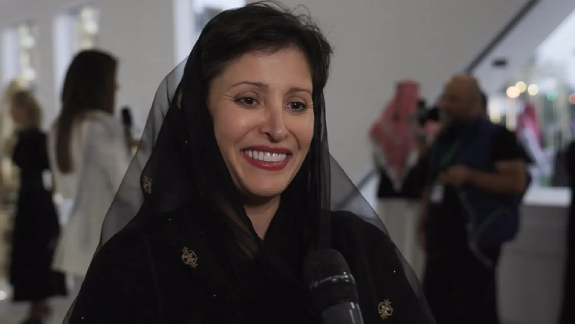 Princess Nourah praises young fashion designers on show at Saudi Cup