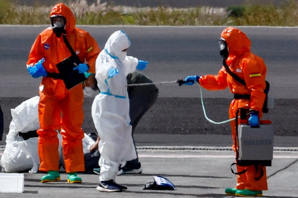 British Patient Hospitalized with Hantavirus Following Cruise Ship Outbreak in the Netherlands
